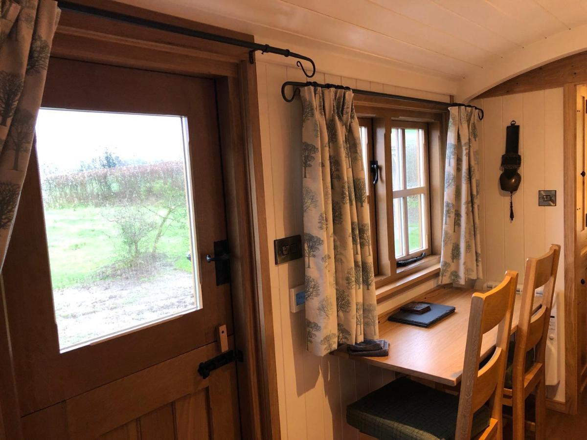 Hotel Woody'S Retreat à Bolton by Bowland Extérieur photo